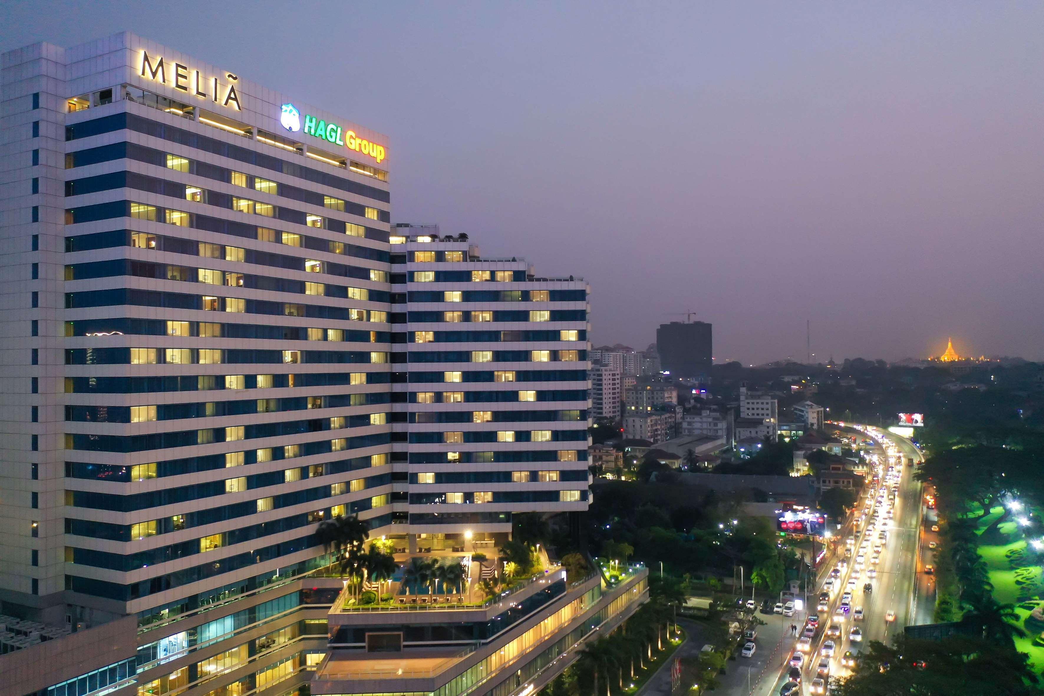 Melia Yangon Hotel Exterior photo